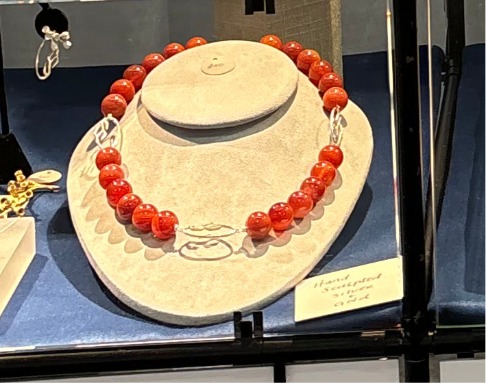 Curva Carnelian Branch Necklace