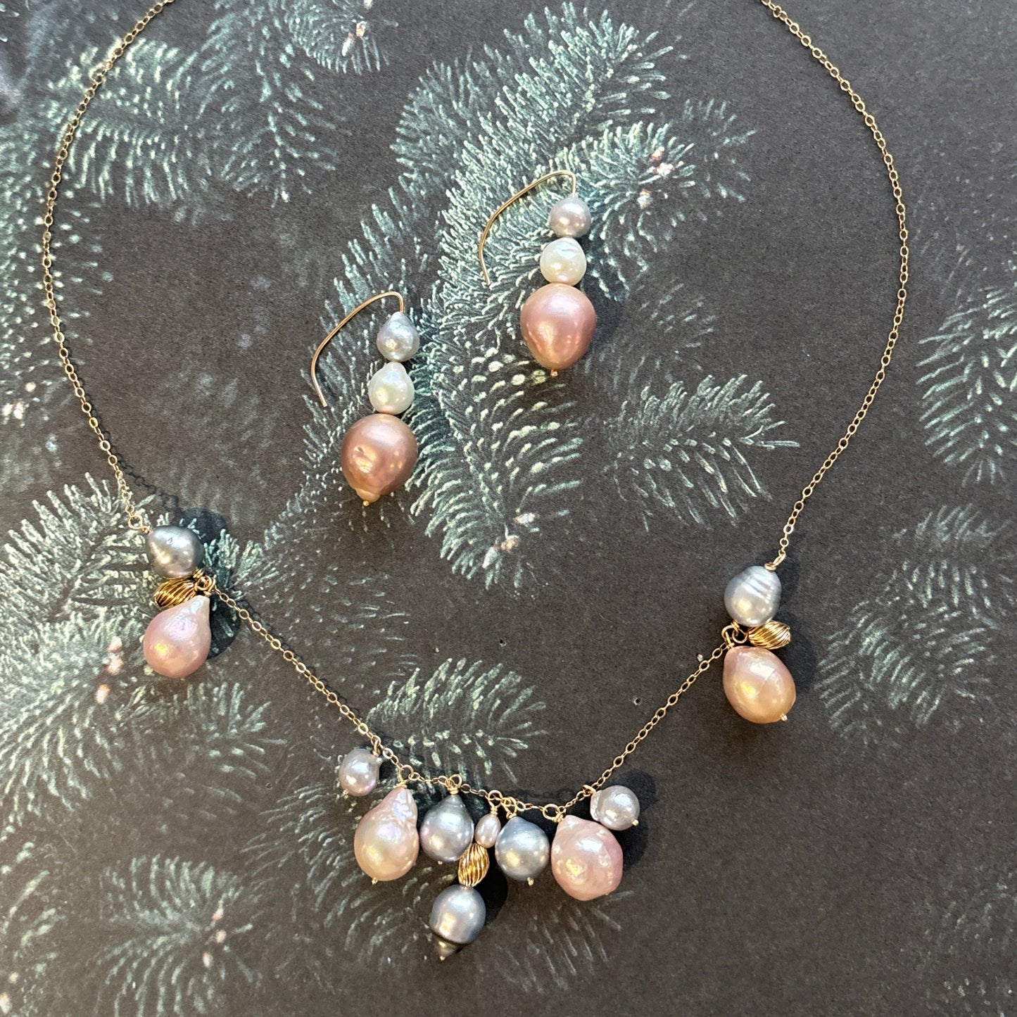 Lunar Flux Baroque Pearl Necklace in Gold