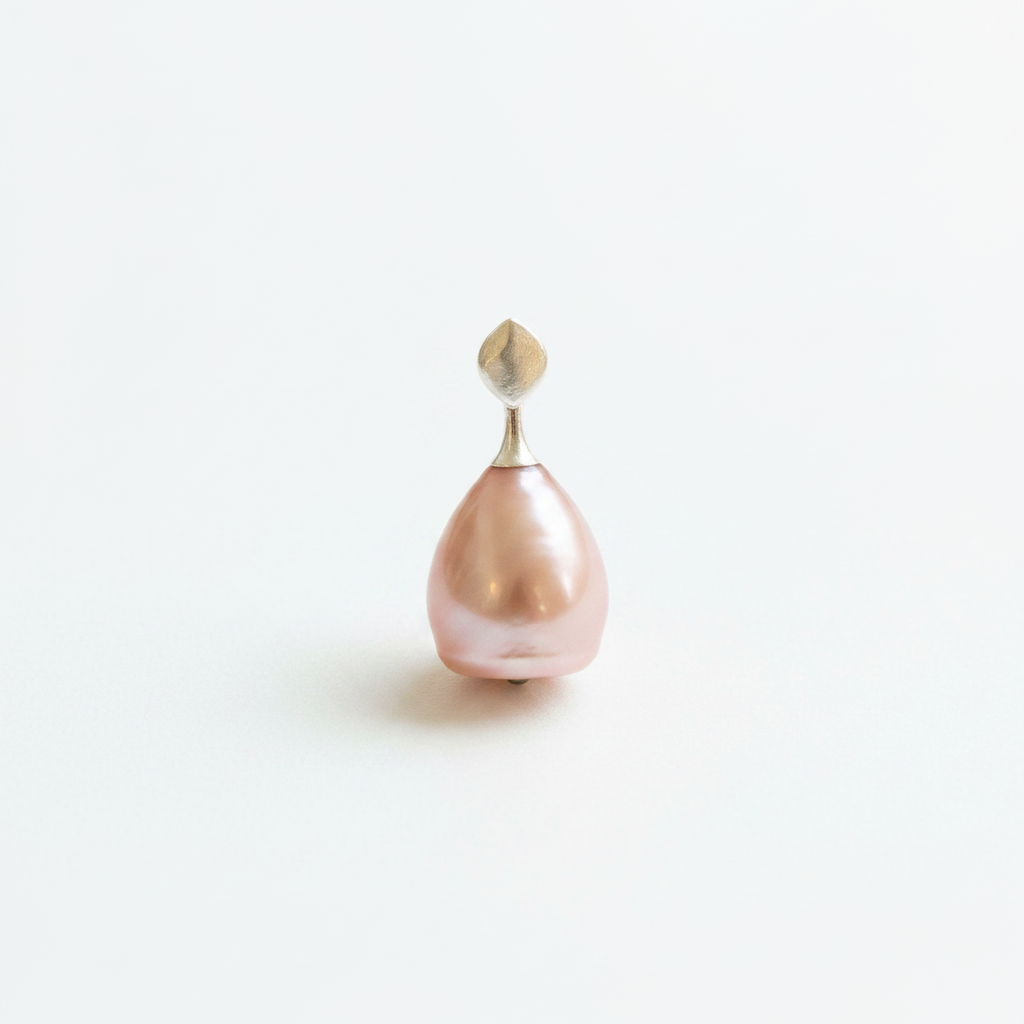 Petite Empress Pendant with Baroque Pearl in Sterling Silver