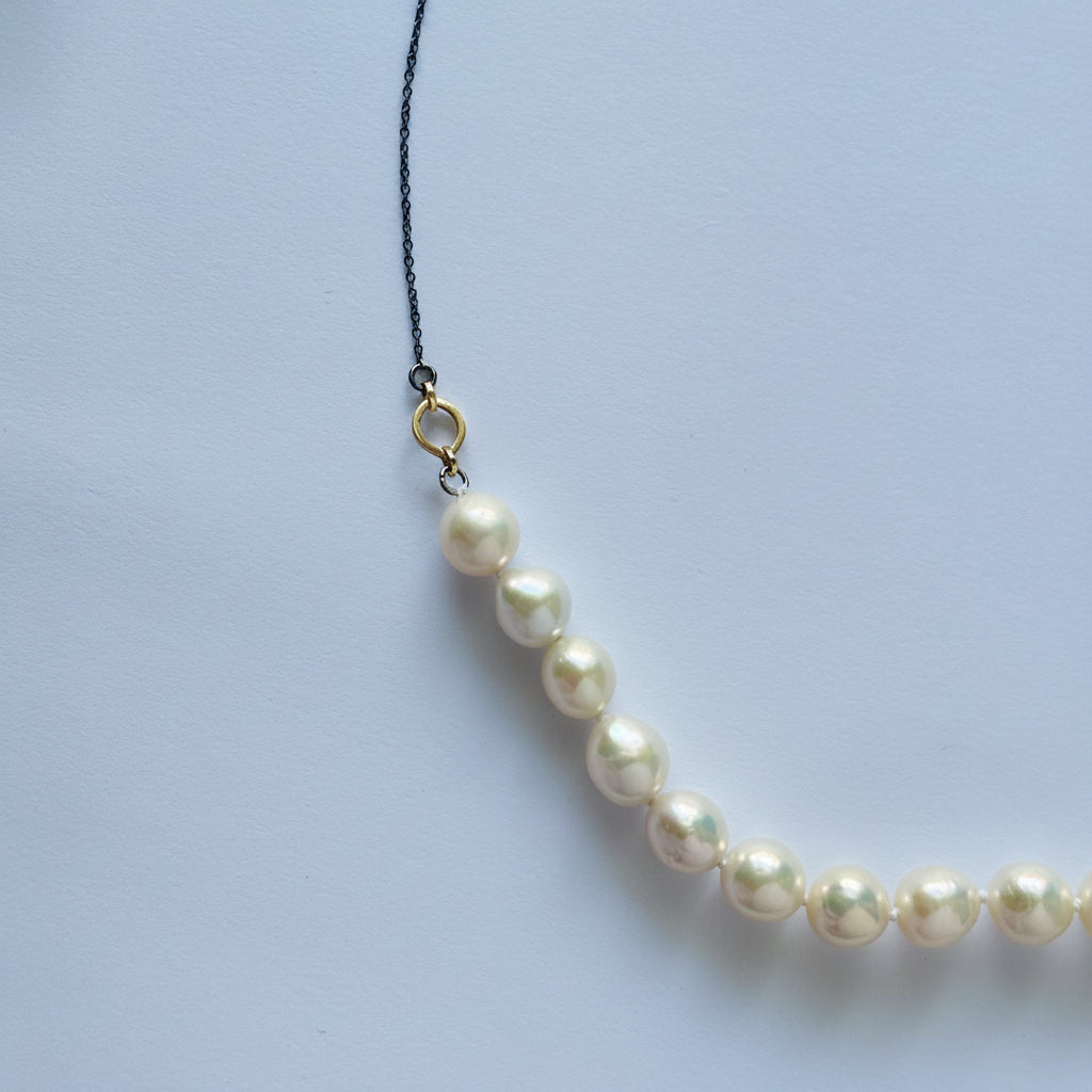 Ova Stroma Baroque Necklace, White
