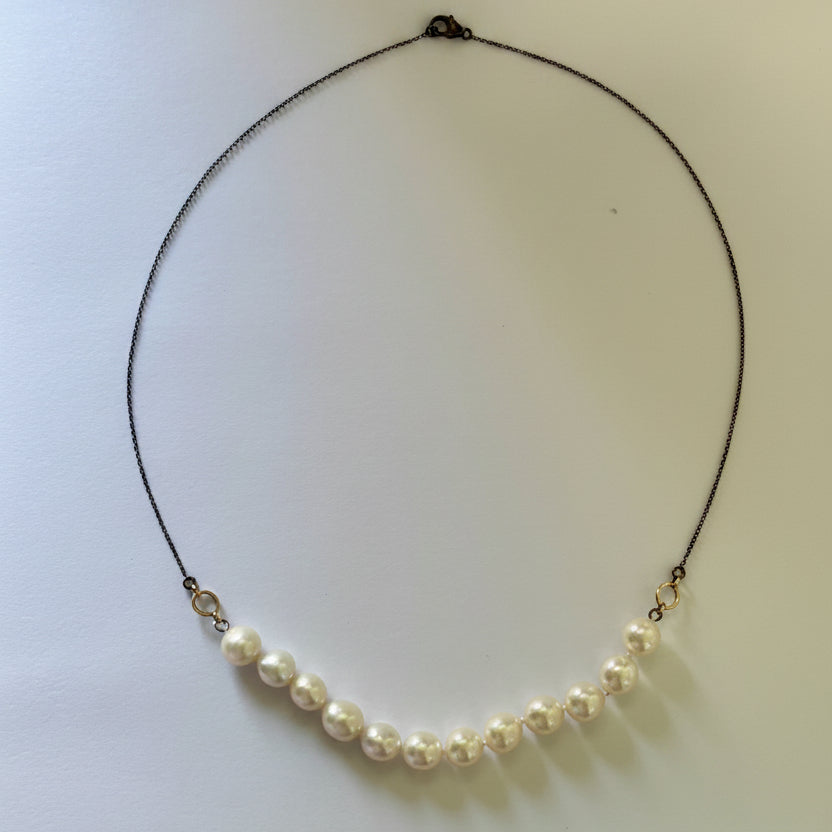 Ova Stroma Baroque Necklace, White