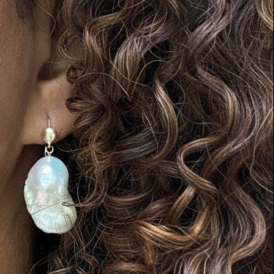 Ama Baroque Earrings, White