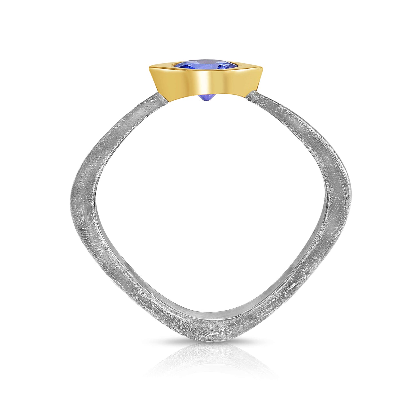 Convexo Vesi Tanzanite Ring in Gold and Silver